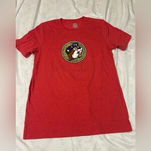 Buc-ees Shirt Adult Medium  Red Short Sleeve Graphic Casual Travel Tennessee